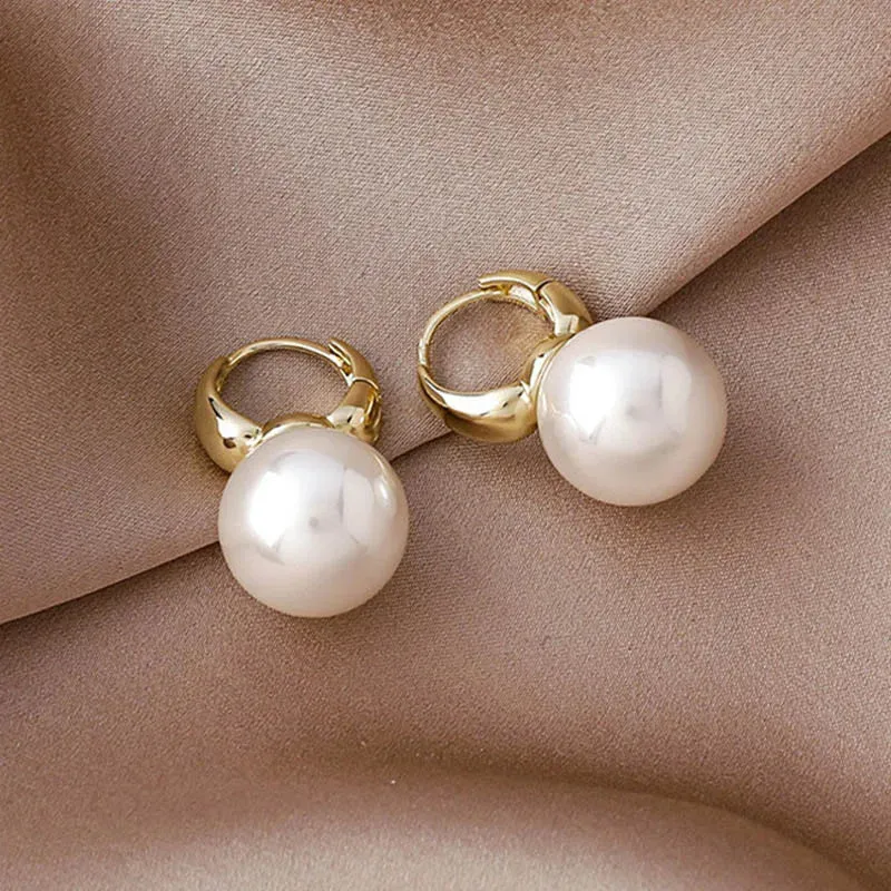 2022 New Classic Elegant Imitation Pearl Dangle Earrings For Women Crystal Long Tassel Exquisite Drop Earring Wedding Jewelry