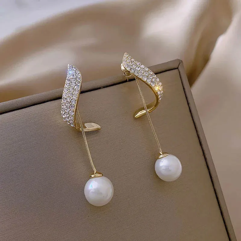 2022 New Classic Elegant Imitation Pearl Dangle Earrings For Women Crystal Long Tassel Exquisite Drop Earring Wedding Jewelry