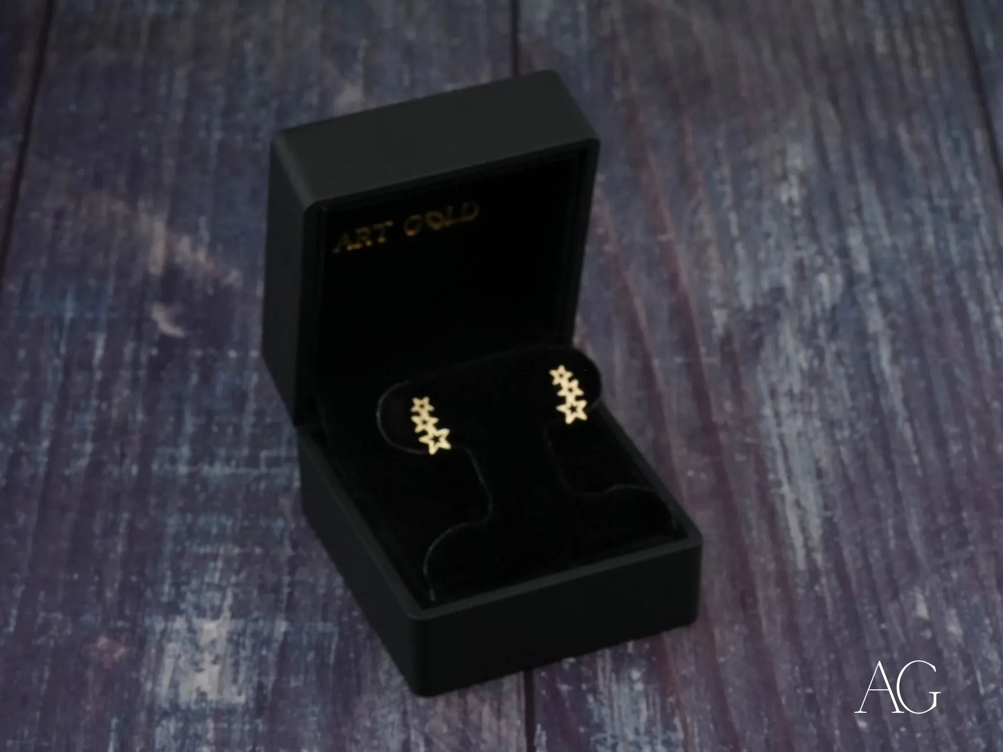 3 Stars Earrings – Delicate & Elegant