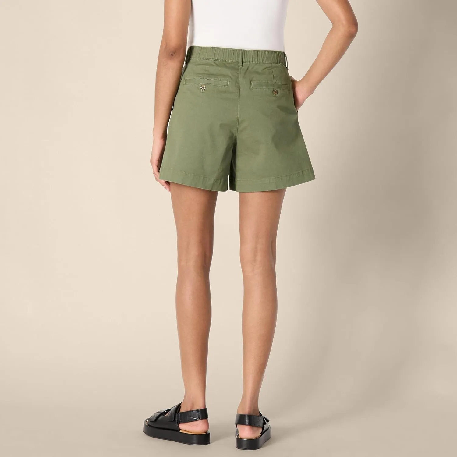 Amazon Essentials Women's High-Rise Relaxed-Fit Elastic Back Short