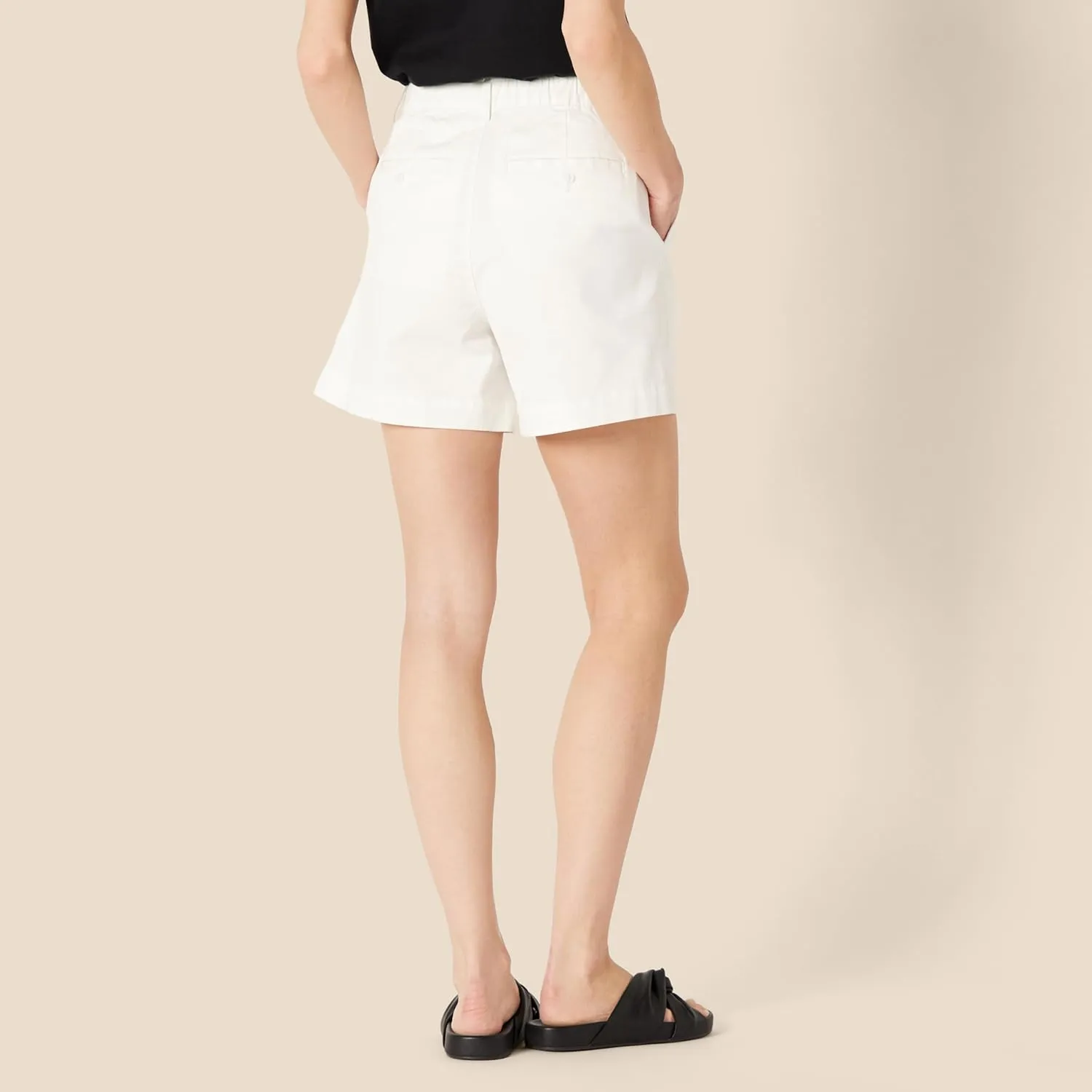 Amazon Essentials Women's High-Rise Relaxed-Fit Elastic Back Short