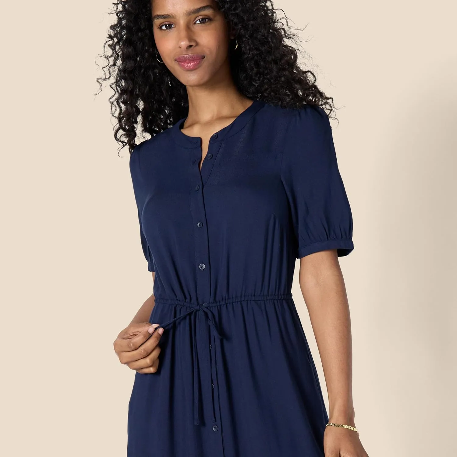 Amazon Essentials Women's Relaxed Fit Half-Sleeve Waisted Midi A-Line Dress
