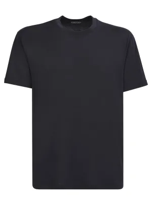 Basic black t-shirt