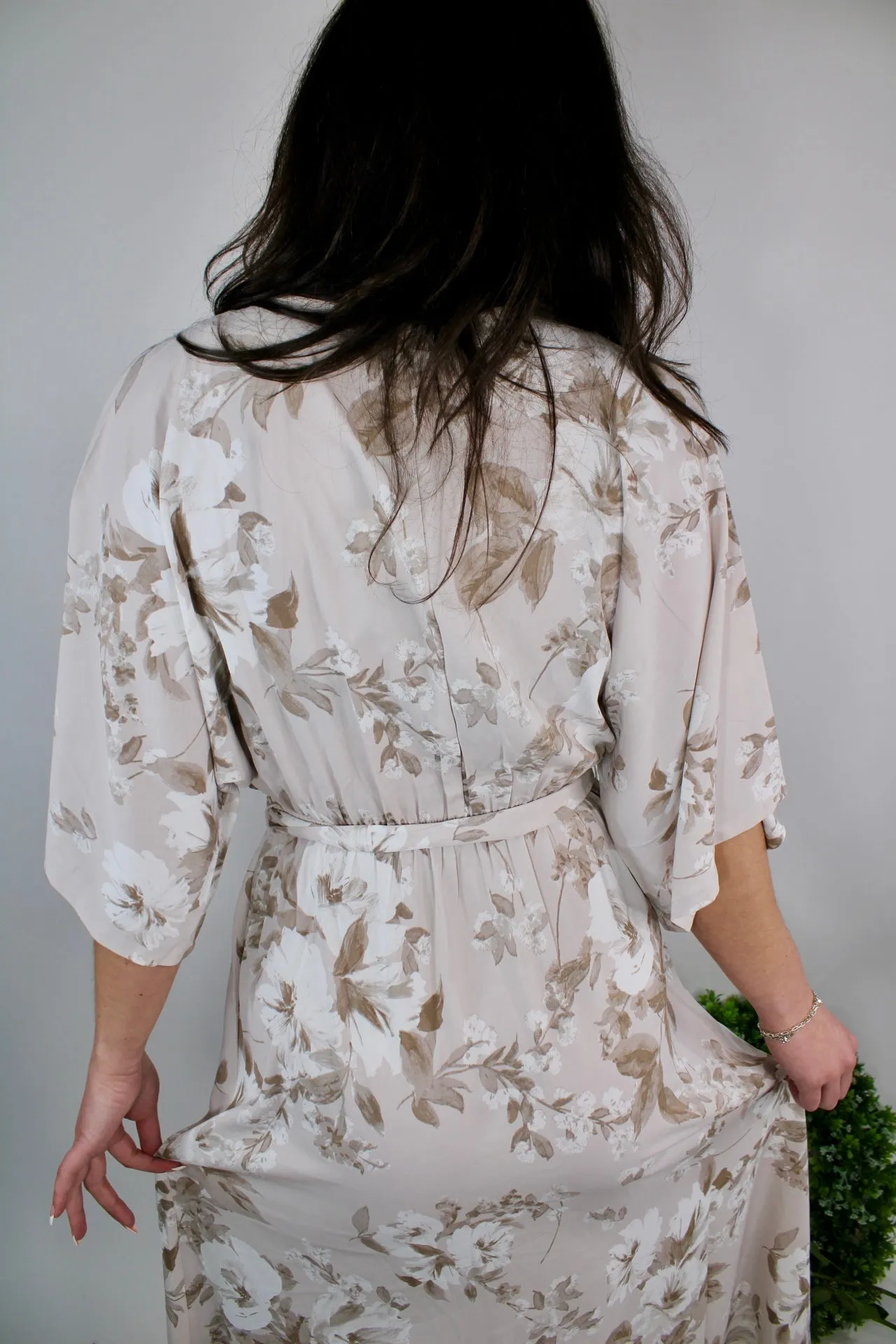 Blooming Beauty Floral Maxi Dress | Taupe