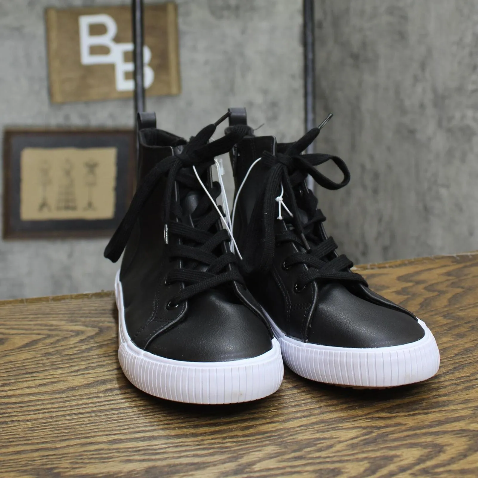 Cat & Jack Boys Glenn High-Top Sneakers 87831385 Black 6