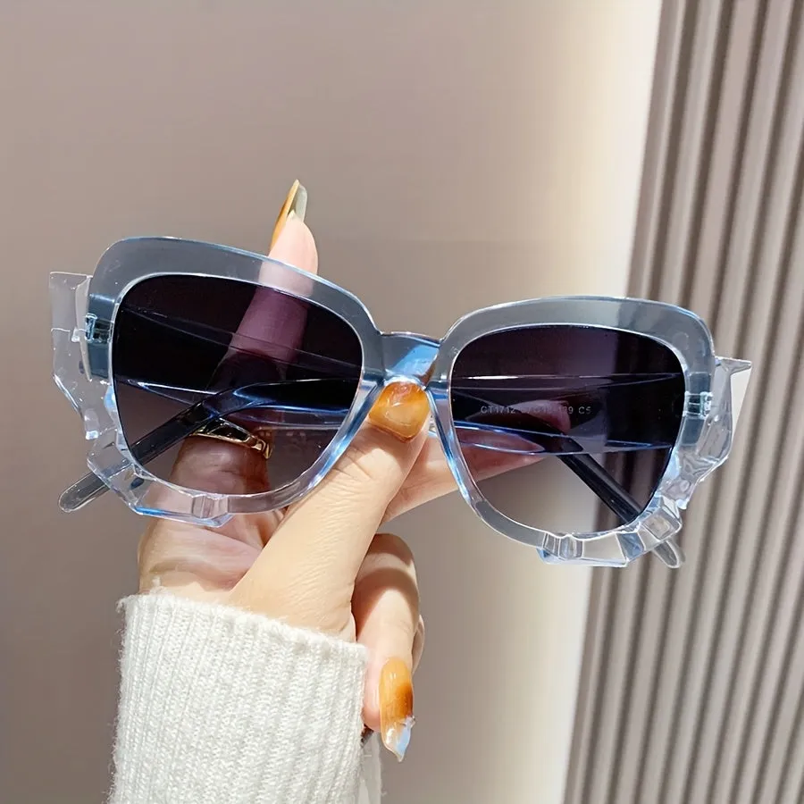 Chic Unisex Butterfly Glasses  Lightweight Stylish Durable
