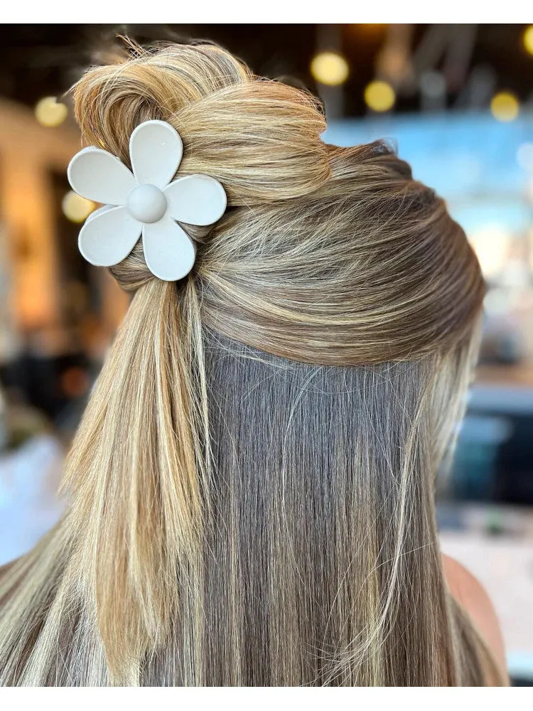 Claw Clip - Flower - Ivory