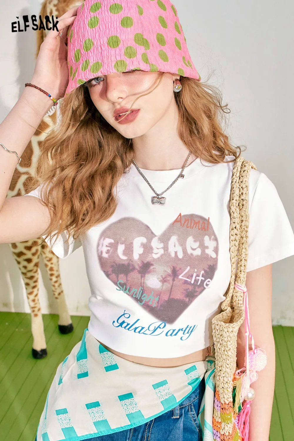 ELFSACK 2024 Summer New Love Print BM Slim Fit Short Sleeve T-shirt Women's Slim Short Top
