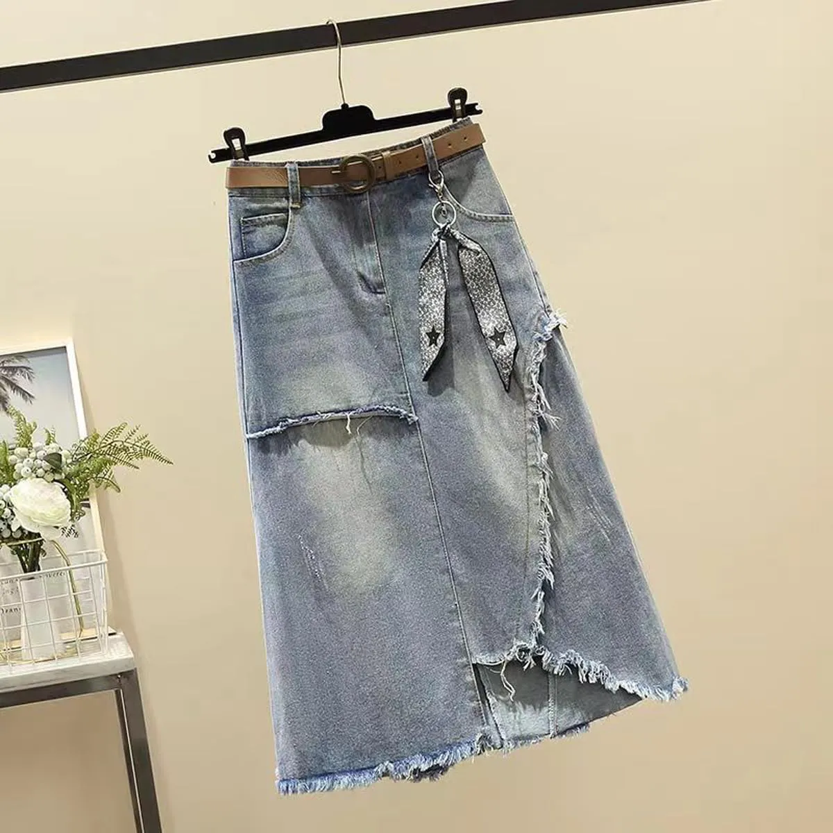 Gothic Denim Skirt Women's Oversized Retro high Waisted Irregular raw Edge Denim Skirt Harajuku Denim Skirt