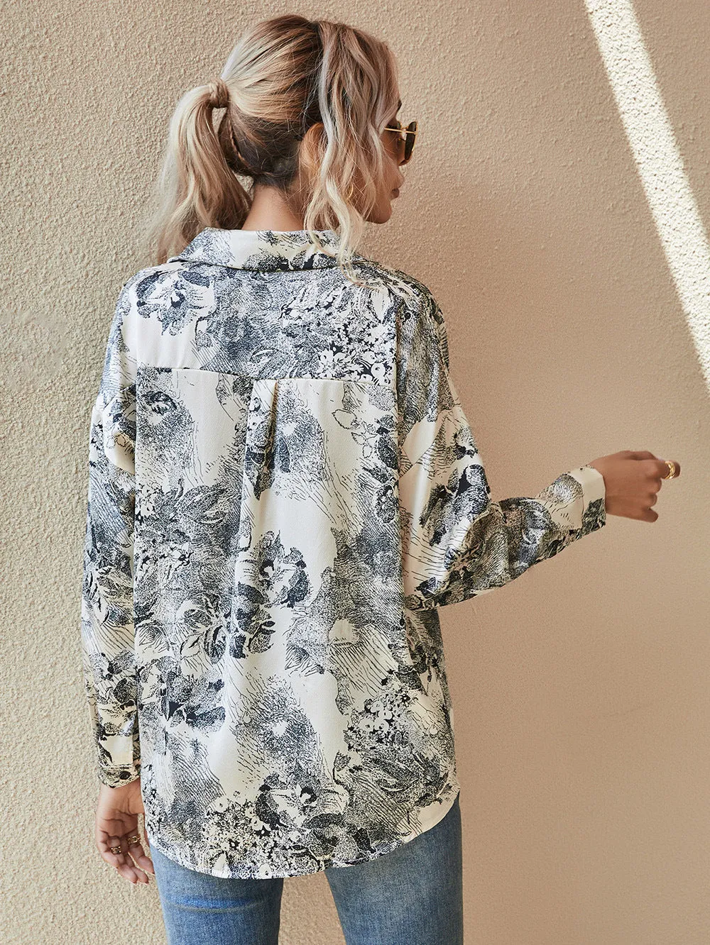 Julia Fashion - Women Ptterned Slim T-Shirts