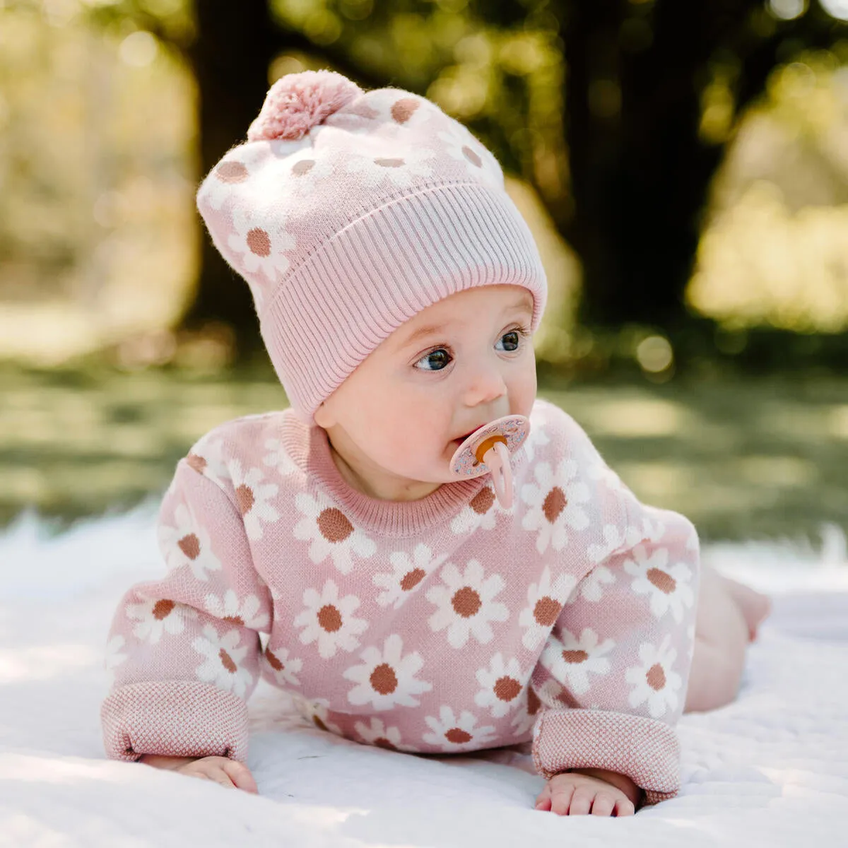KYND Baby Jacquard Knit Beanie (Paper Daisy)