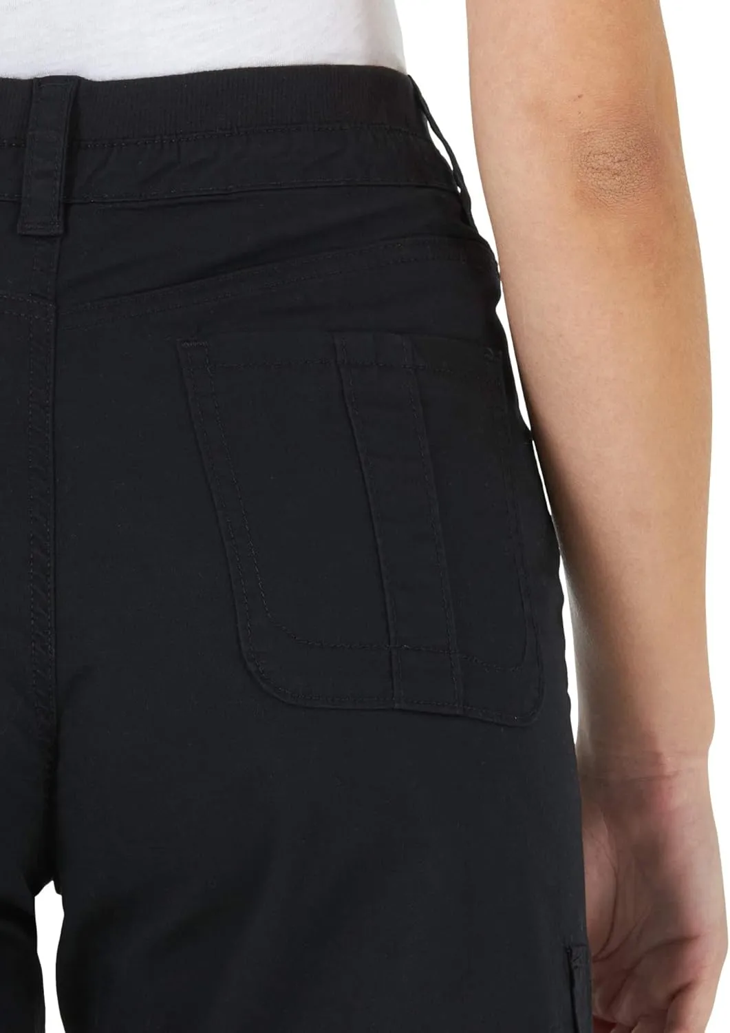 Lee Women's Relaxed Fit Avey Knit Waist Cargo Bermuda Short