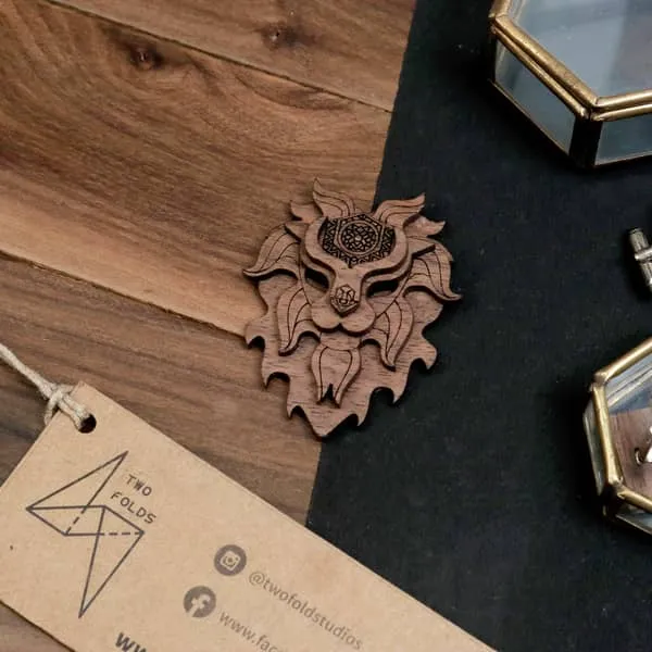 Leo Brooch from Zodiac collection - Twofolds