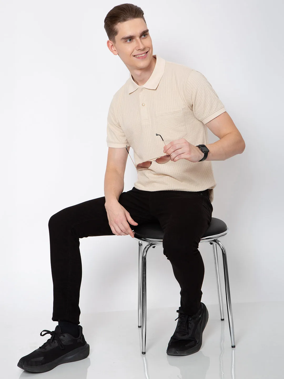 Men Polo Neck Jaquard Tshirt