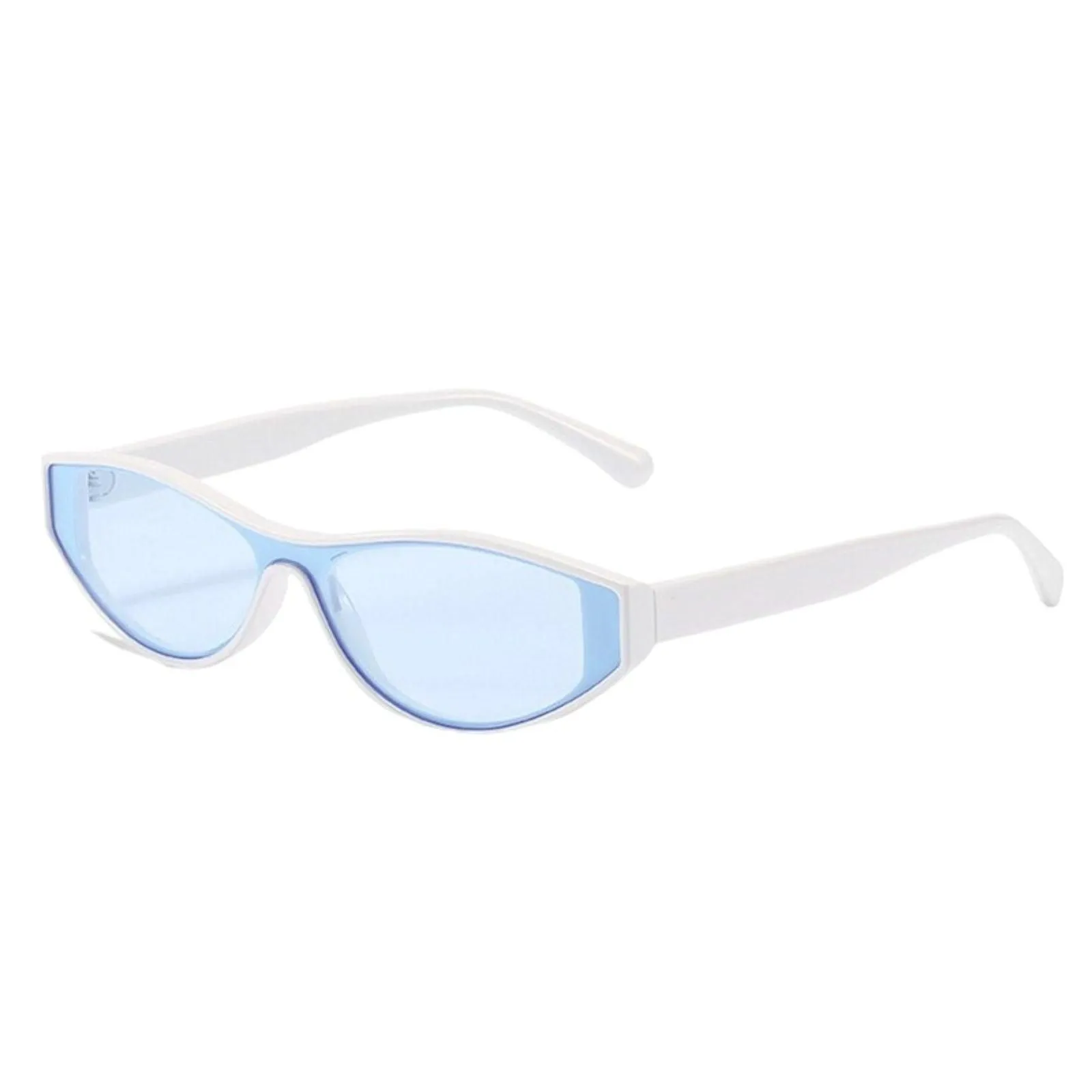 Modern Cat-Eye Womens Sunglasses with Stylish Bold Frames