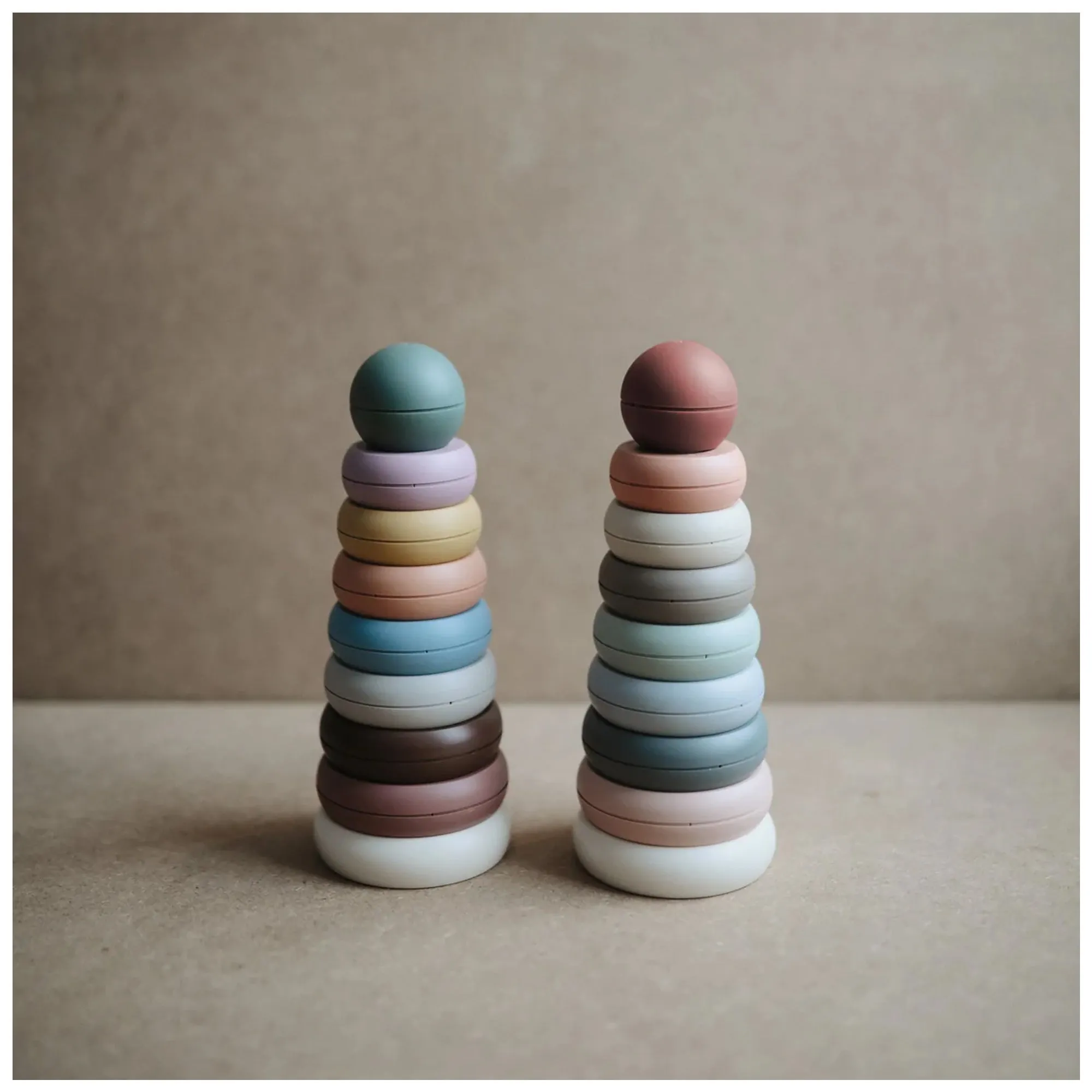 MUSHIE Stacking Rings Toy - Rustic