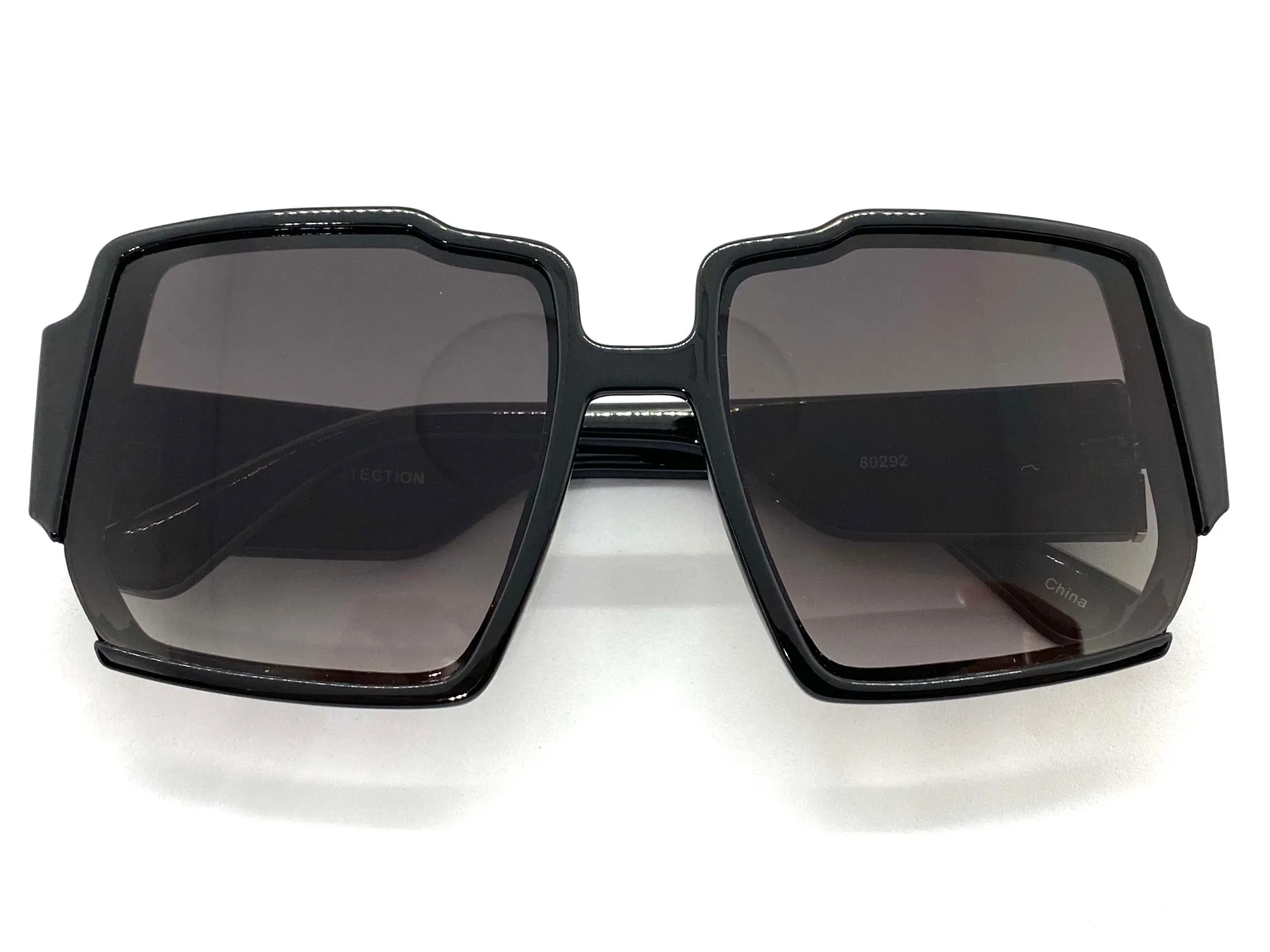Oversized Classic Vintage Retro Style SUNGLASSES Large Funky Black Frame 80292