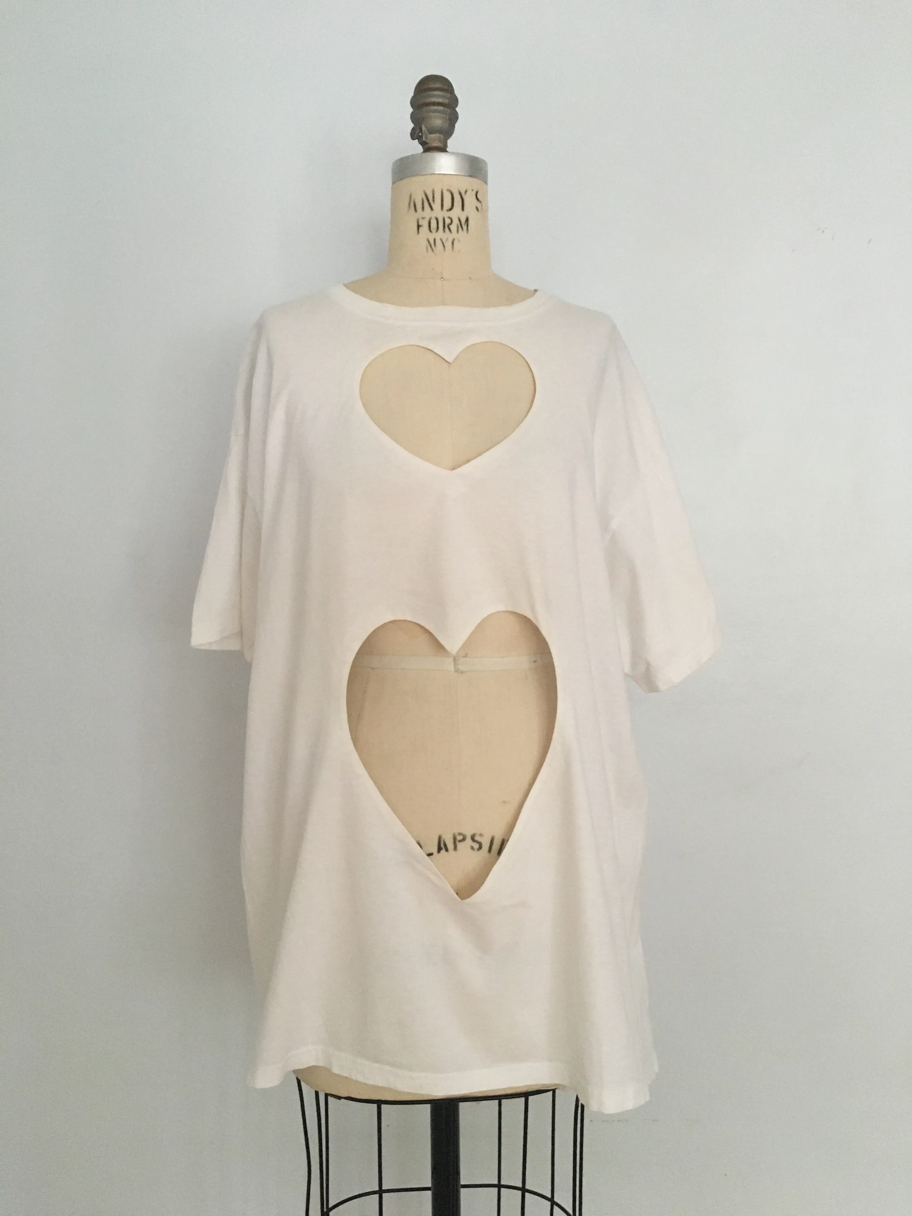 OVERSIZED DOUBLE HEART CUT-OUT TEE