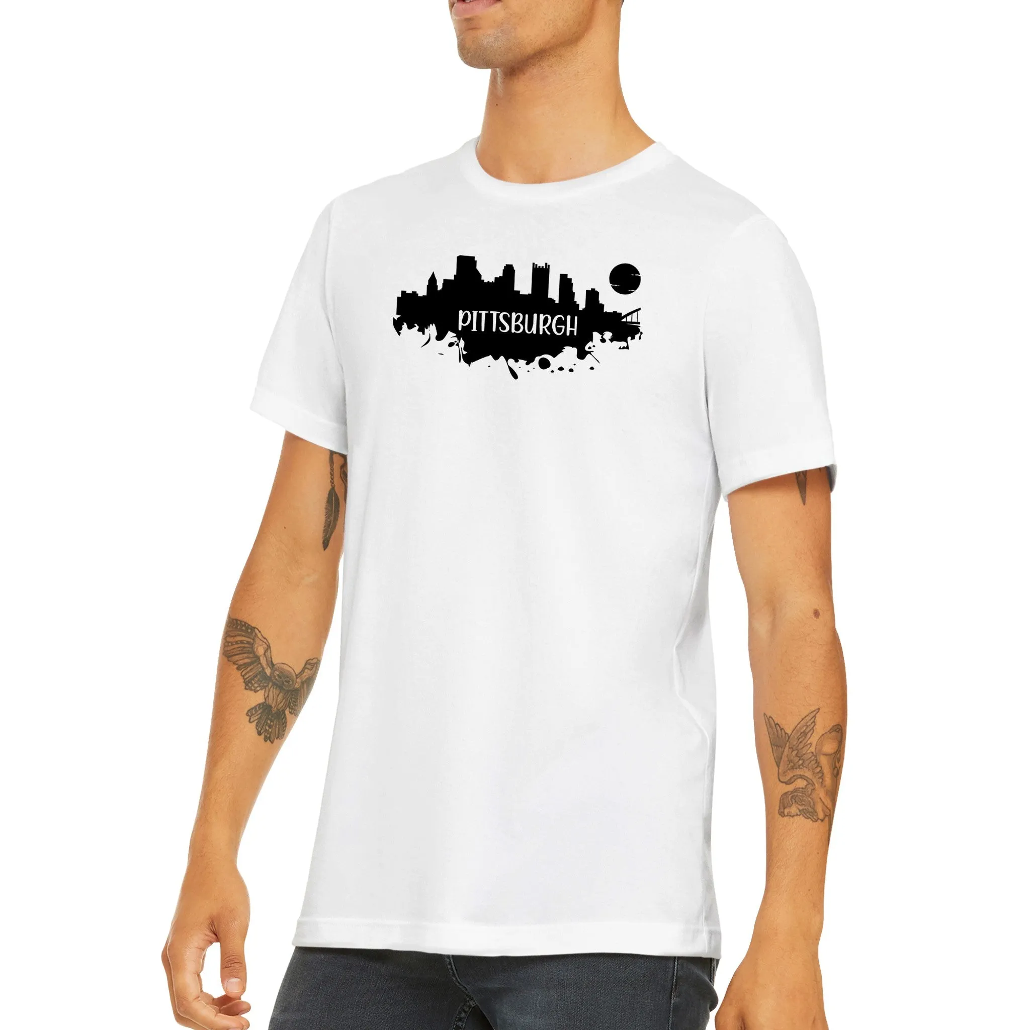Pittsburgh Skyline Silhouette - Classic Unisex Crewneck T-shirt
