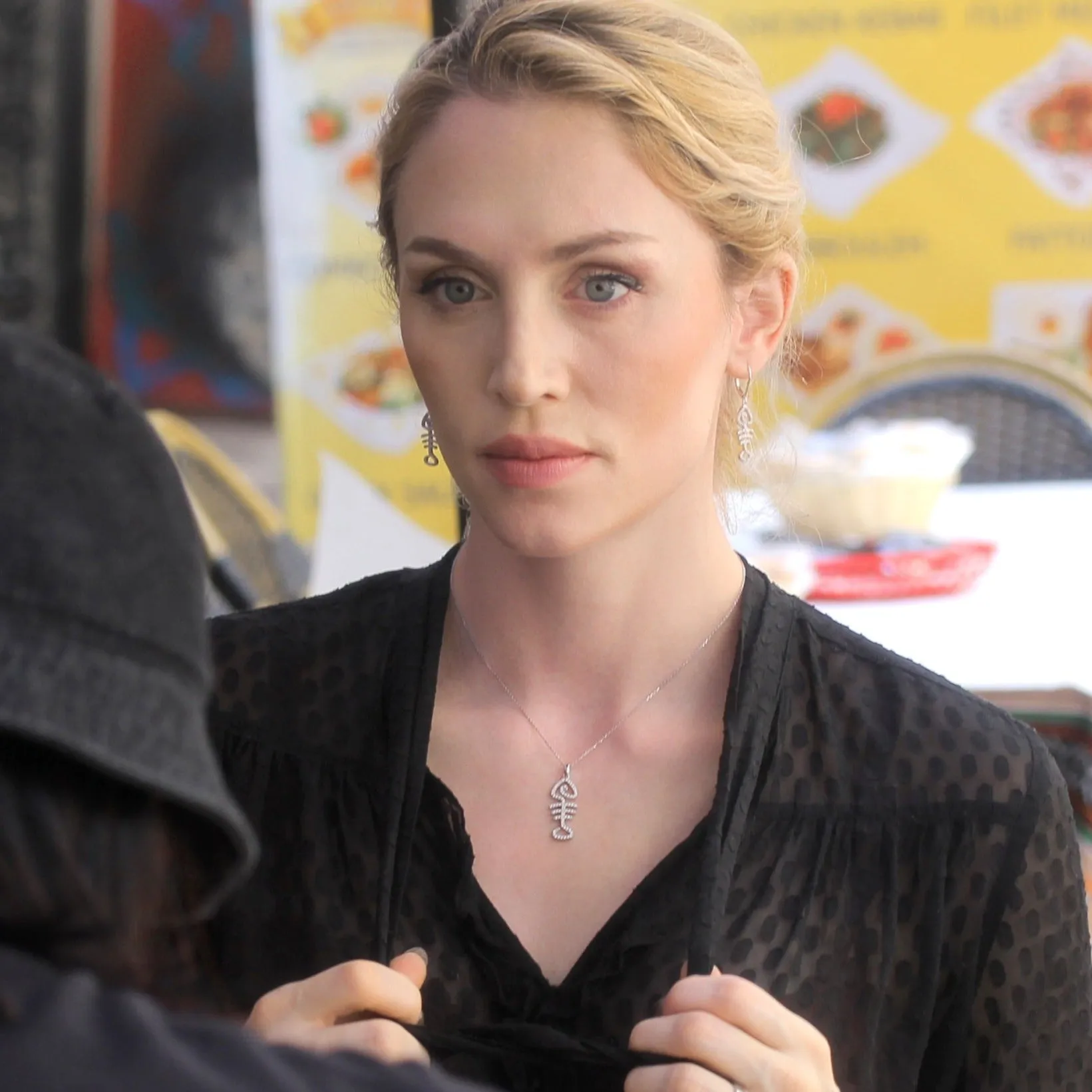 Platinum Gleam Fishbone Ensemble: A Dazzling Earring & Necklace Set