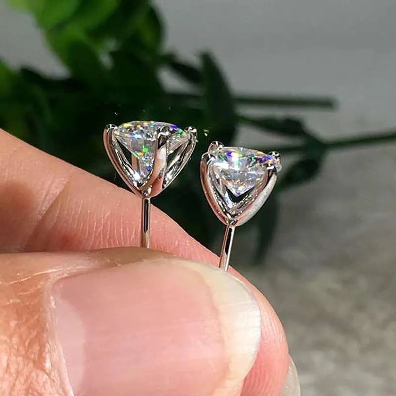 Round Cut Moissanite Diamond Simple Stud Earrings