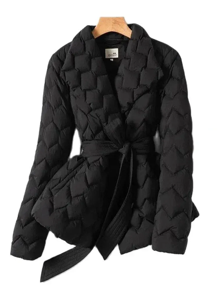 SIOBHÁN | ELEGANT FEATHER COAT WITH BELT