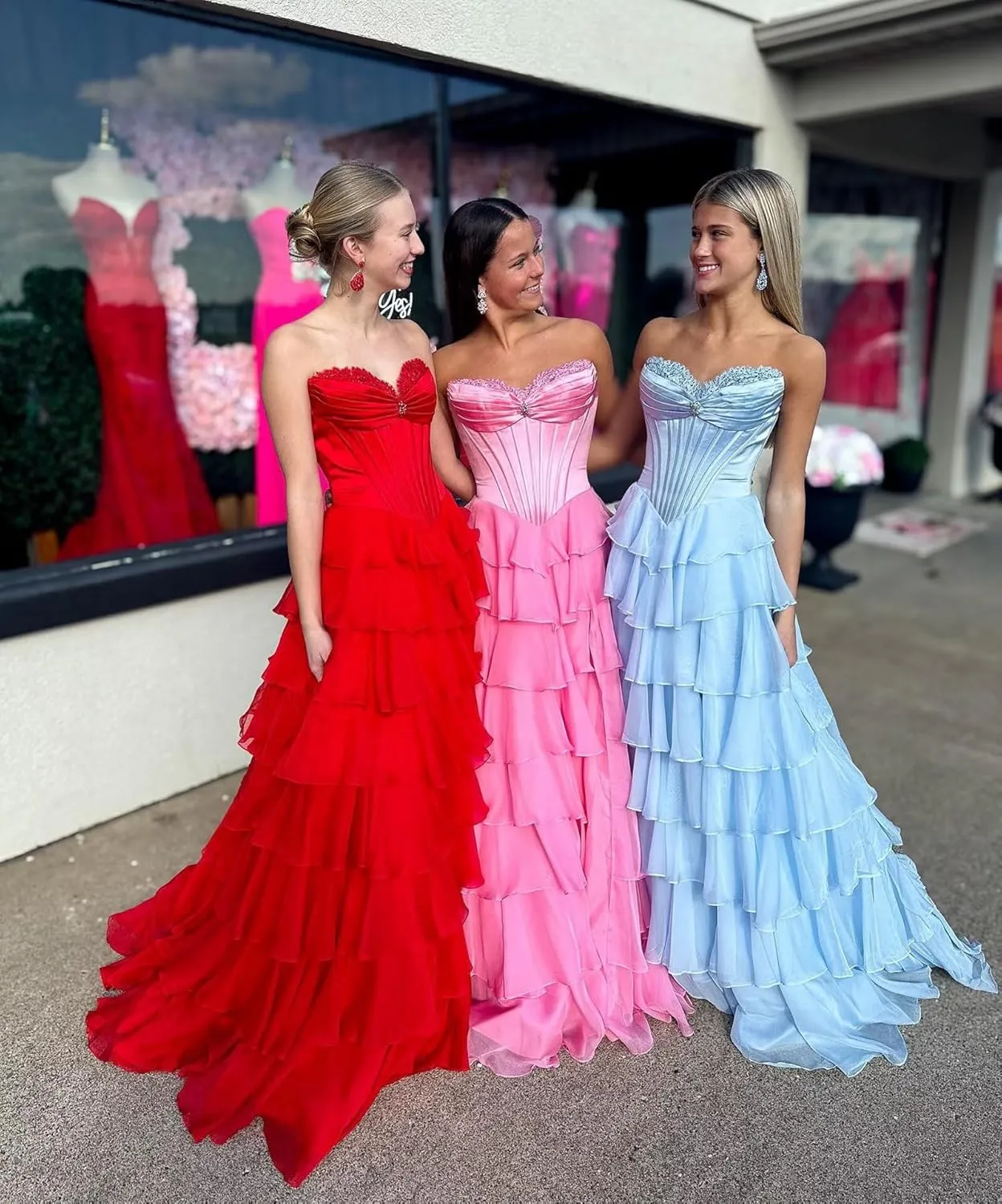 Sweetheart Tiered Prom Dress for Women Chiffon Strapless Formal Evening Dresses with Slit