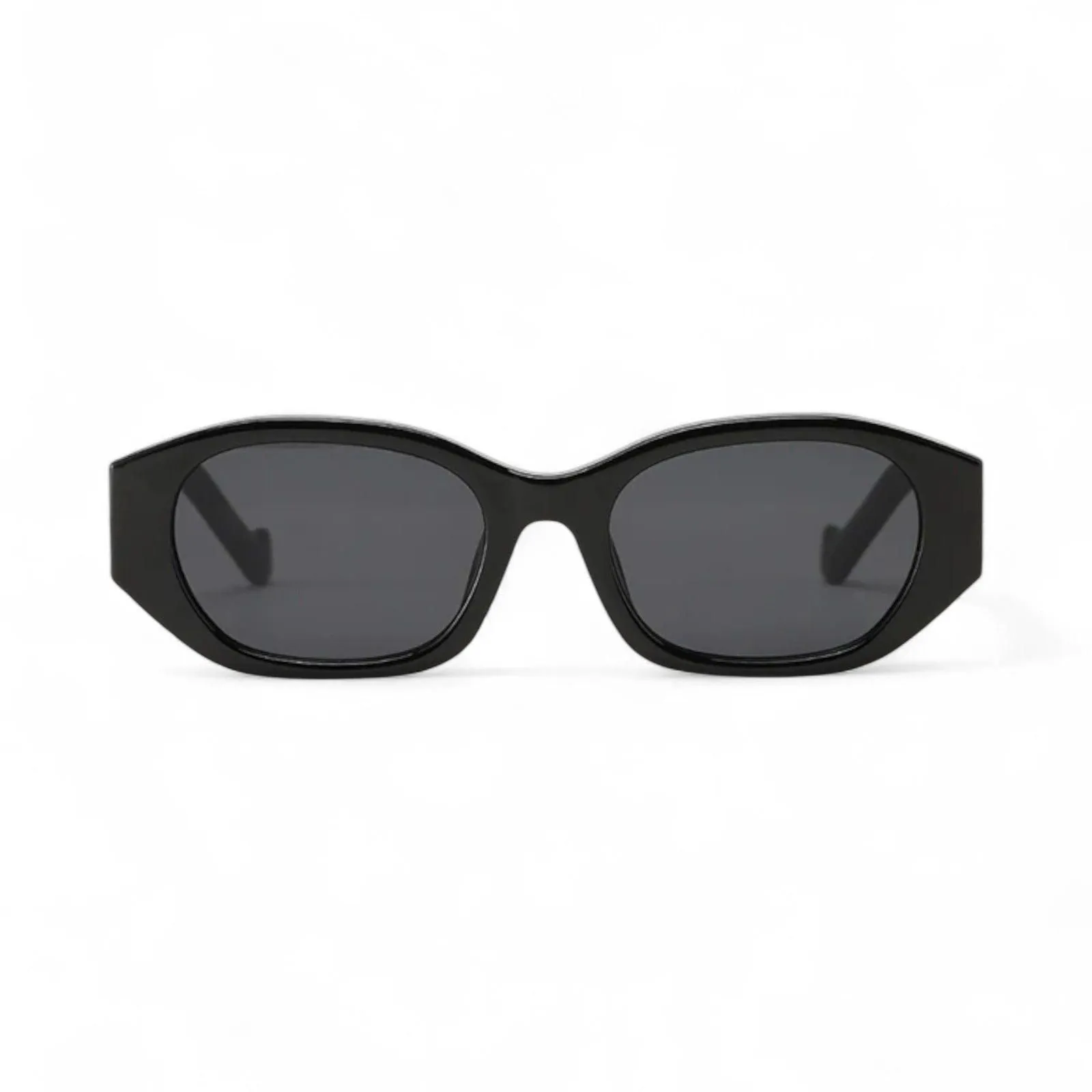 Trendy Oversized Womens Sunglasses for Stylish Summer Adventures