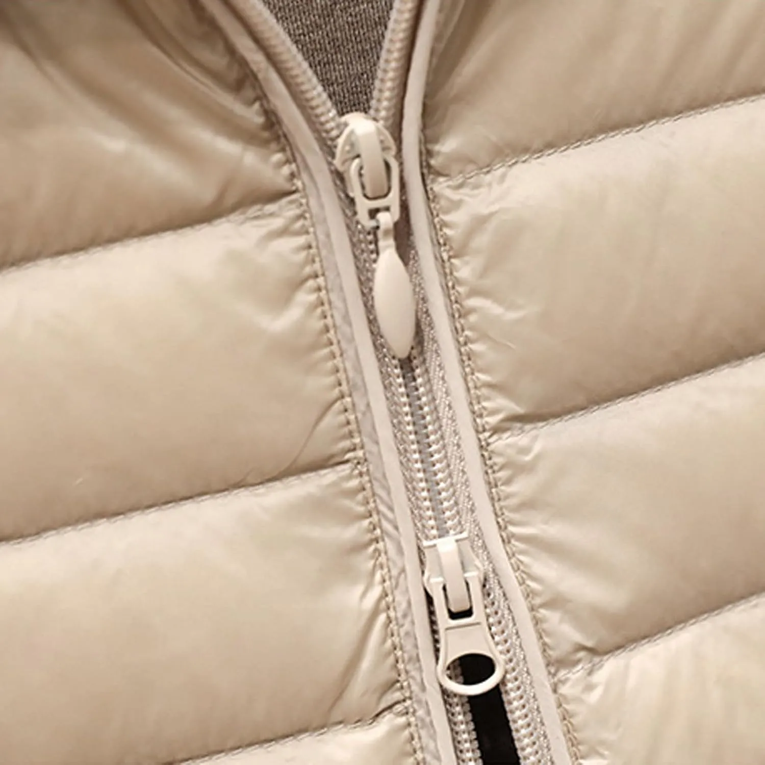 Uillui Womens Down Vest Hooded Quilted Sleeveless Jackets Winter Long Cotton-Padded Waistcoat Lightweight Puffer Gilet Coats