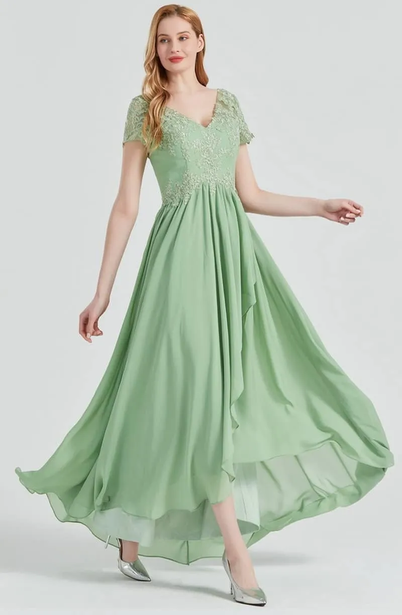 Women's V Neck Lace Mother of The Bride Dress with Sleeves Chiffon Ruffles Long Evening Formal Gown for Wedding