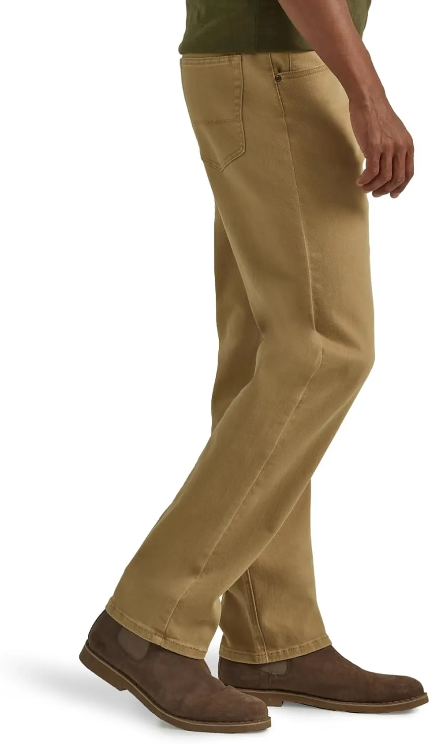 Wrangler Authentics Men's Classic 5-Pocket Relaxed Fit Flex Jean